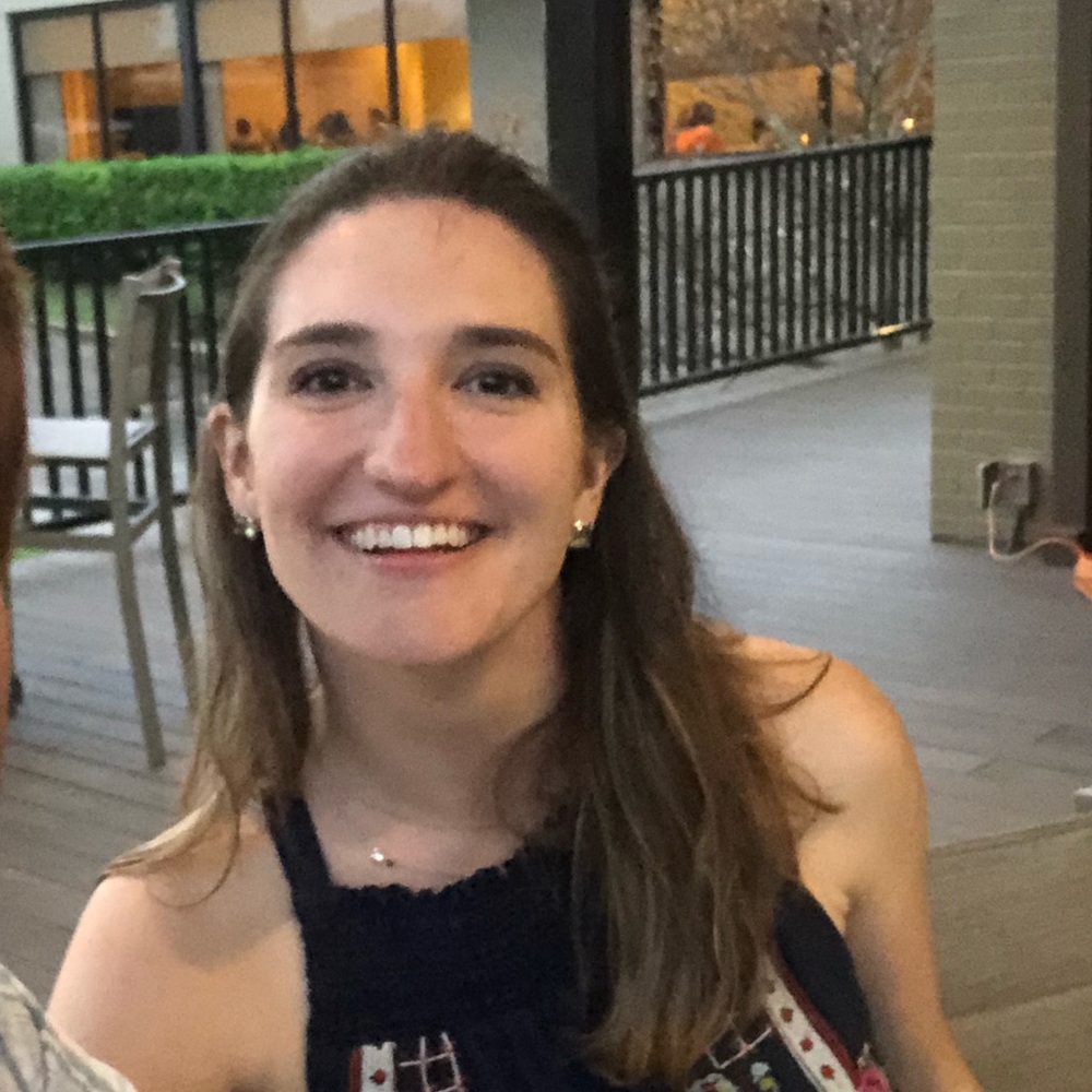 Meet your Posher, Emily